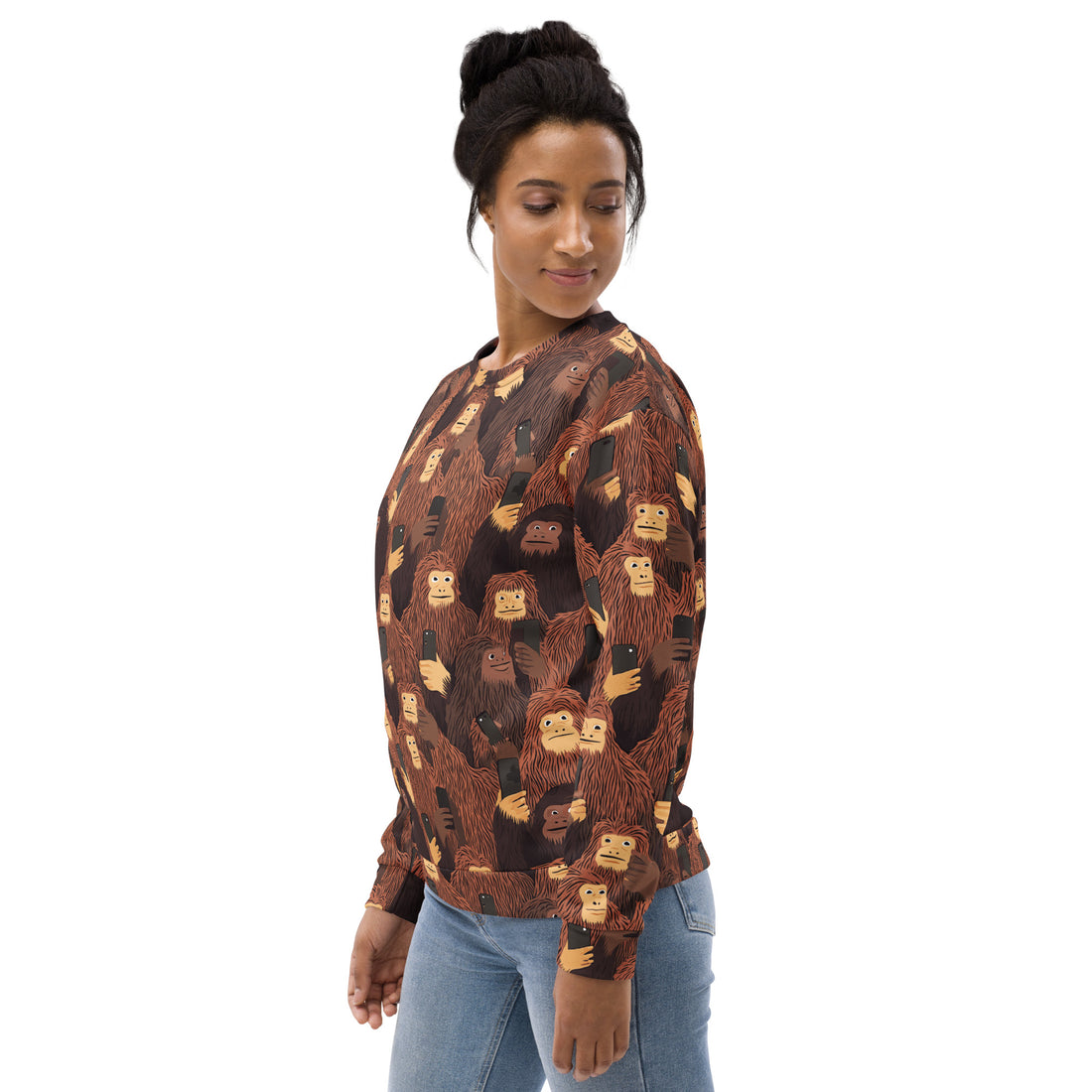 Halloween-themed sweatshirt with playful monkey design, featuring a soft fabric and cozy fit.