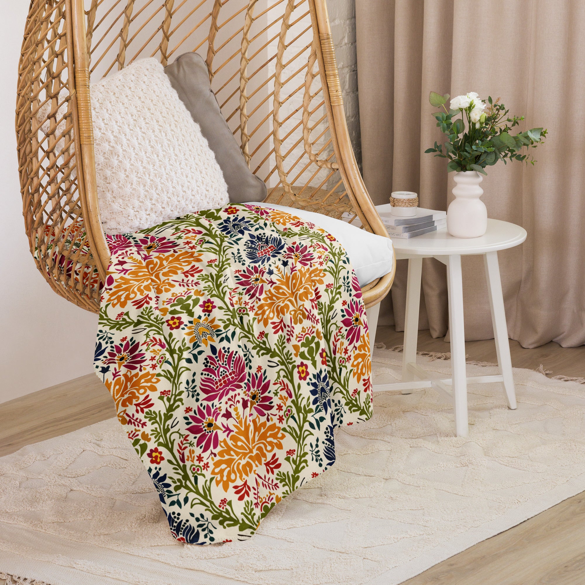 Floral Sherpa Blanket – Cozy & Vibrant Comfort