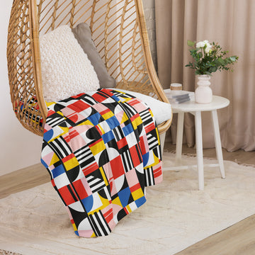 Colorful Geometric Sherpa Blanket - Ultimate Comfort & Style